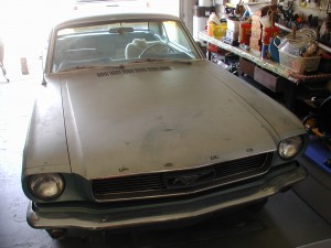 2mustangfront-2010